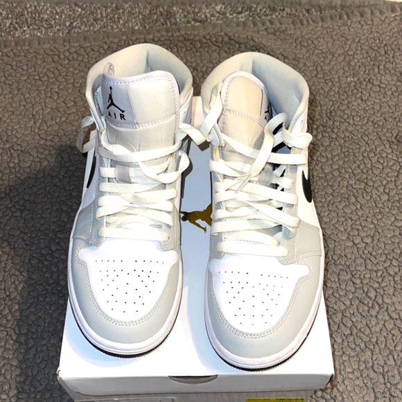 Like New Jordan 1 Mid/Women's/Size:9/ Gray&White - Picture 2 of 4